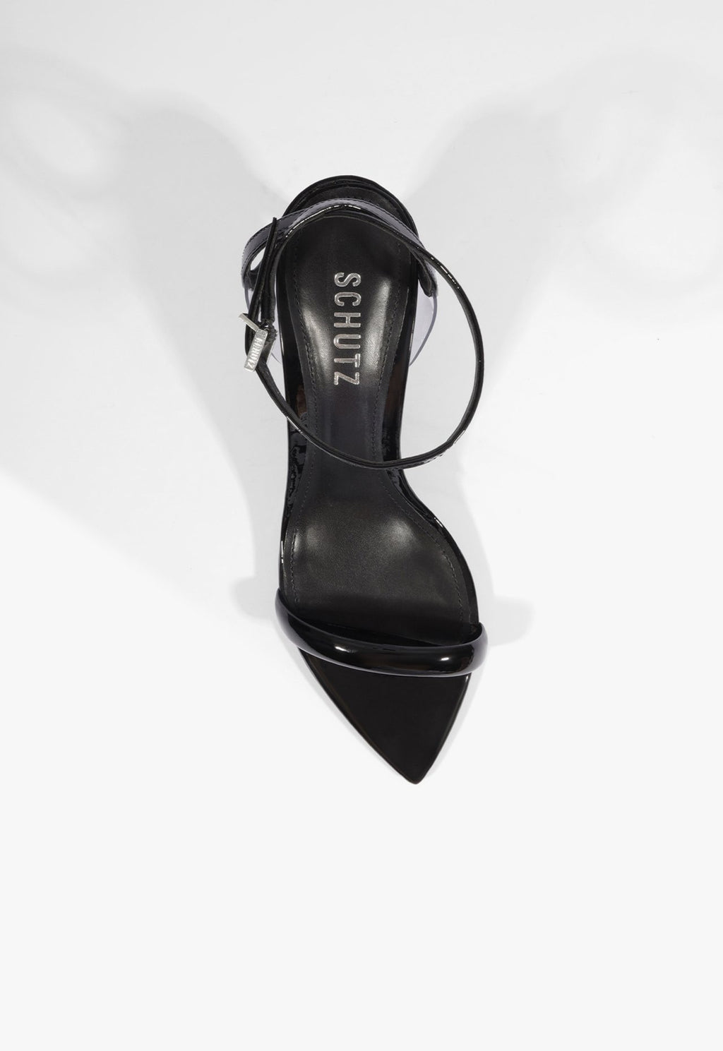 Sandália Schutz Skye Leaf Mid preta vista de cima, com ponta fina e palmilha com a marca Schutz